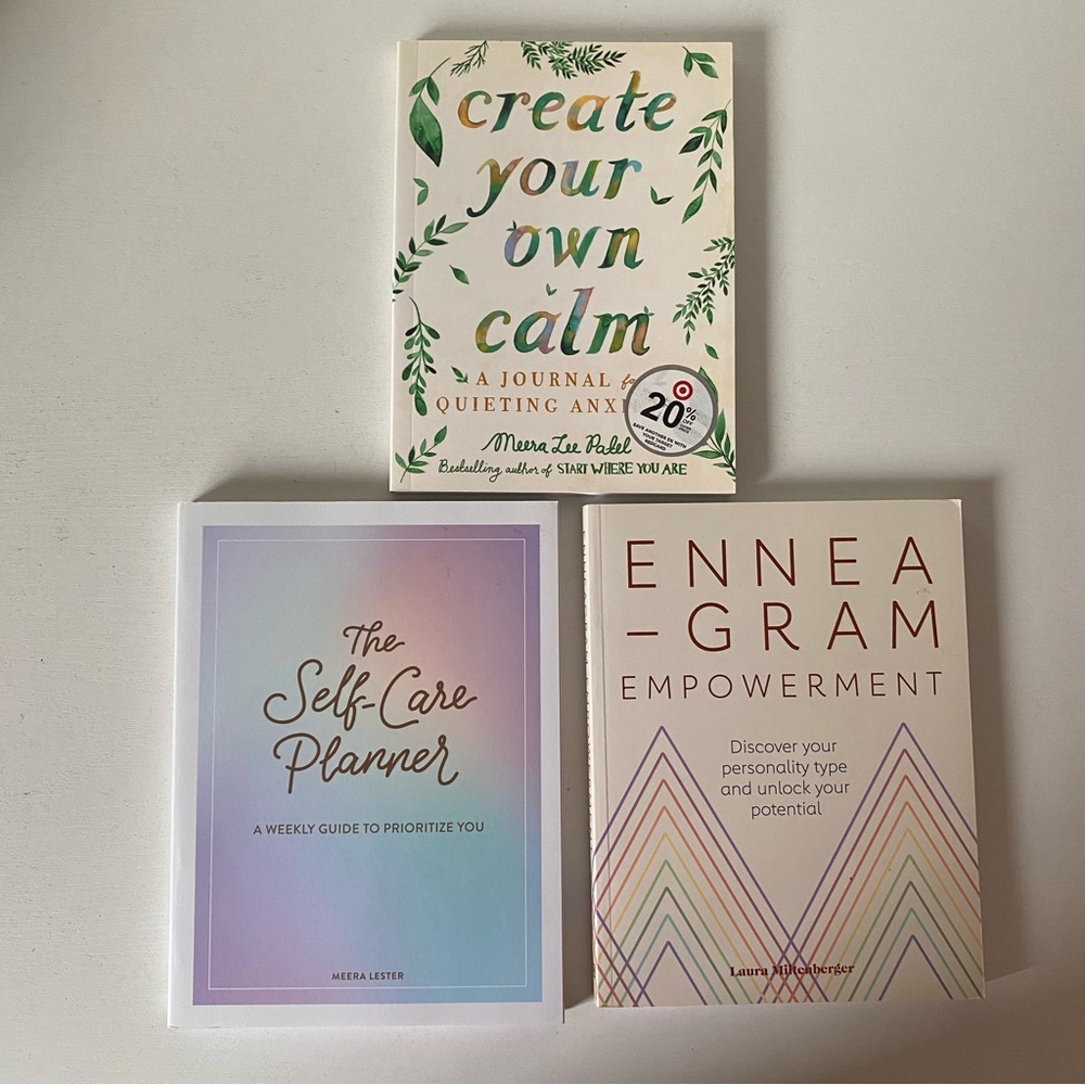 Book/Journal bundle (free with purchase!)